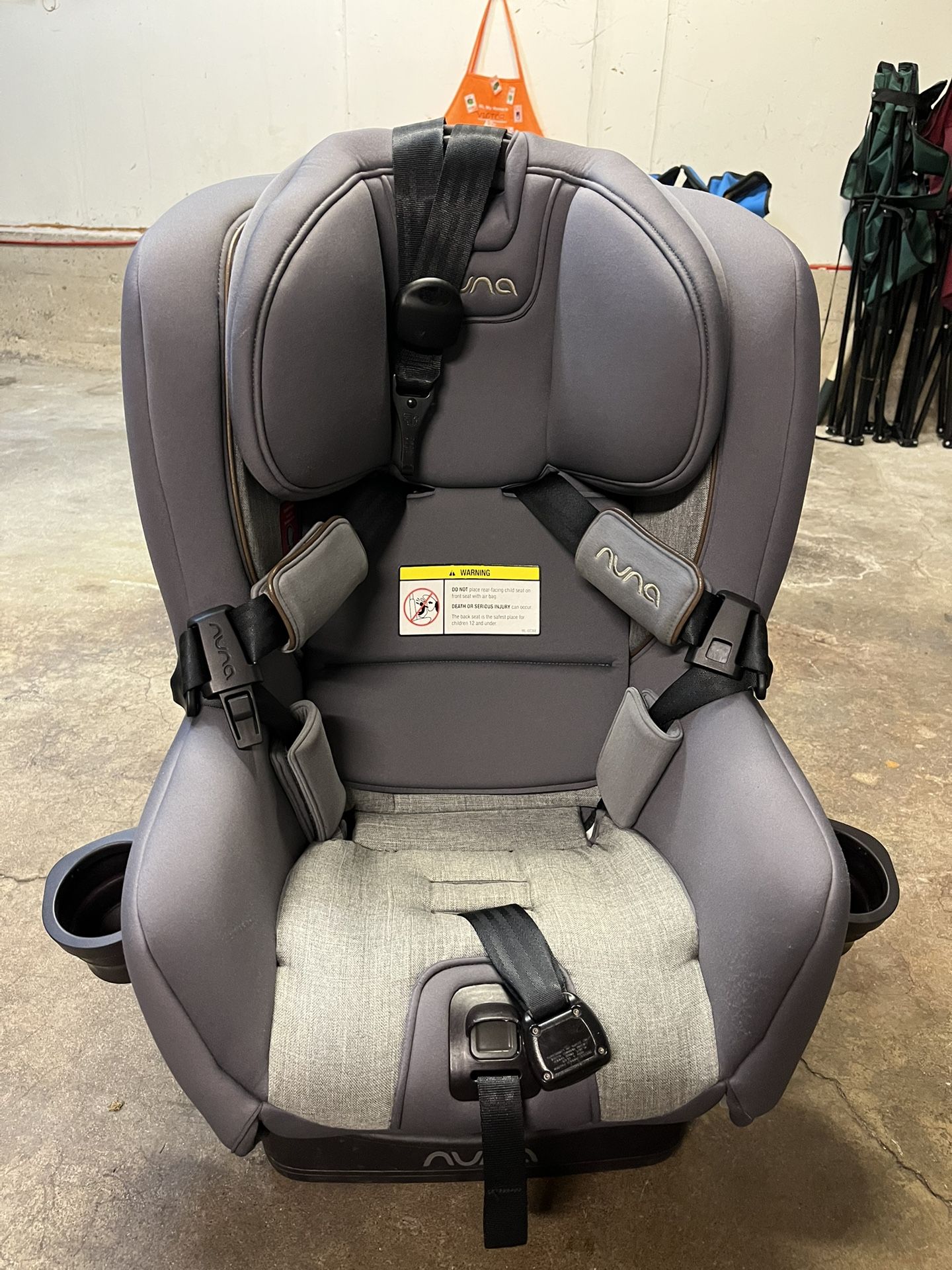 Nuna Rava Convertible Car seat - Infant Set Available
