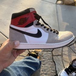 Jordan Retro High 1 Smoke 