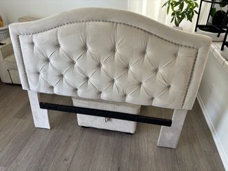 Nice diamond tufted queen headboard only