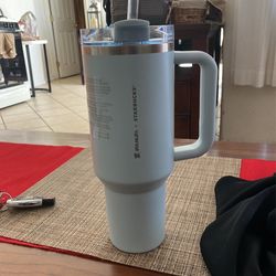 Stanley X Starbucks Blue 40oz Tumbler