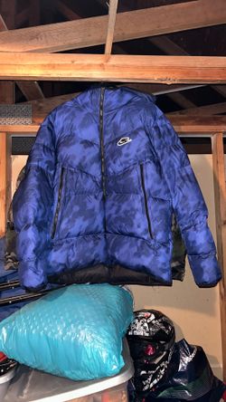 Men’s Nike Downfill Wind Runner