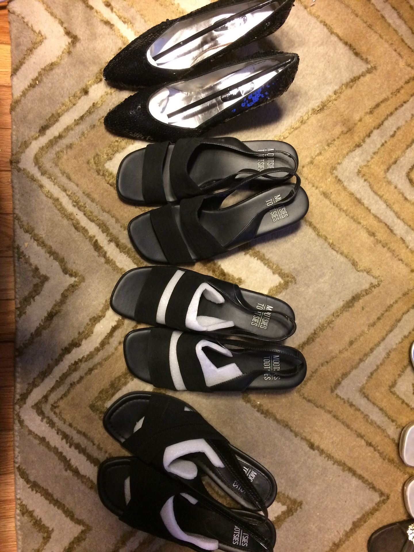Size 7 1/2 Women's Shoes (Set Of 4 Pairs)