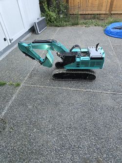 1/8 Scale Excavator