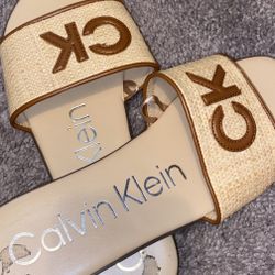 Calvin Klein 