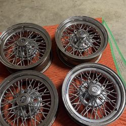 Set of 14”s star-wire wheels 