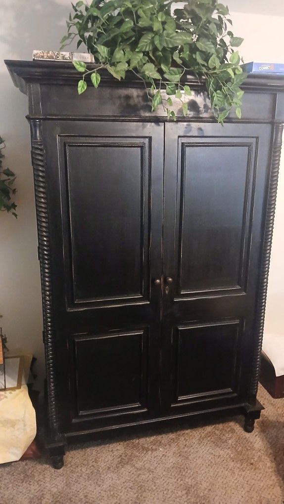 Armoire