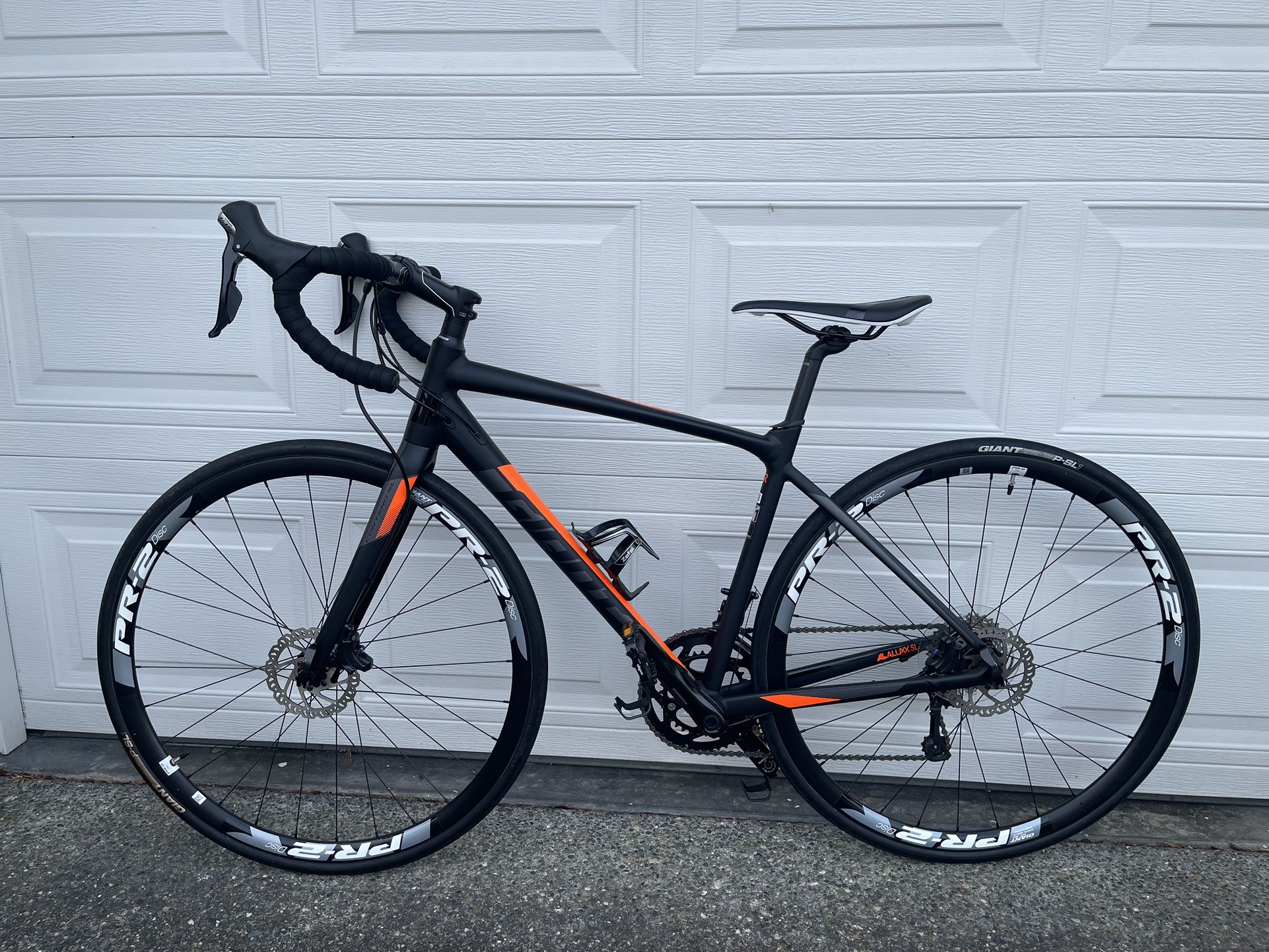 2017 Giant Contend SL1 Disc Brake for Sale in Renton, WA - OfferUp
