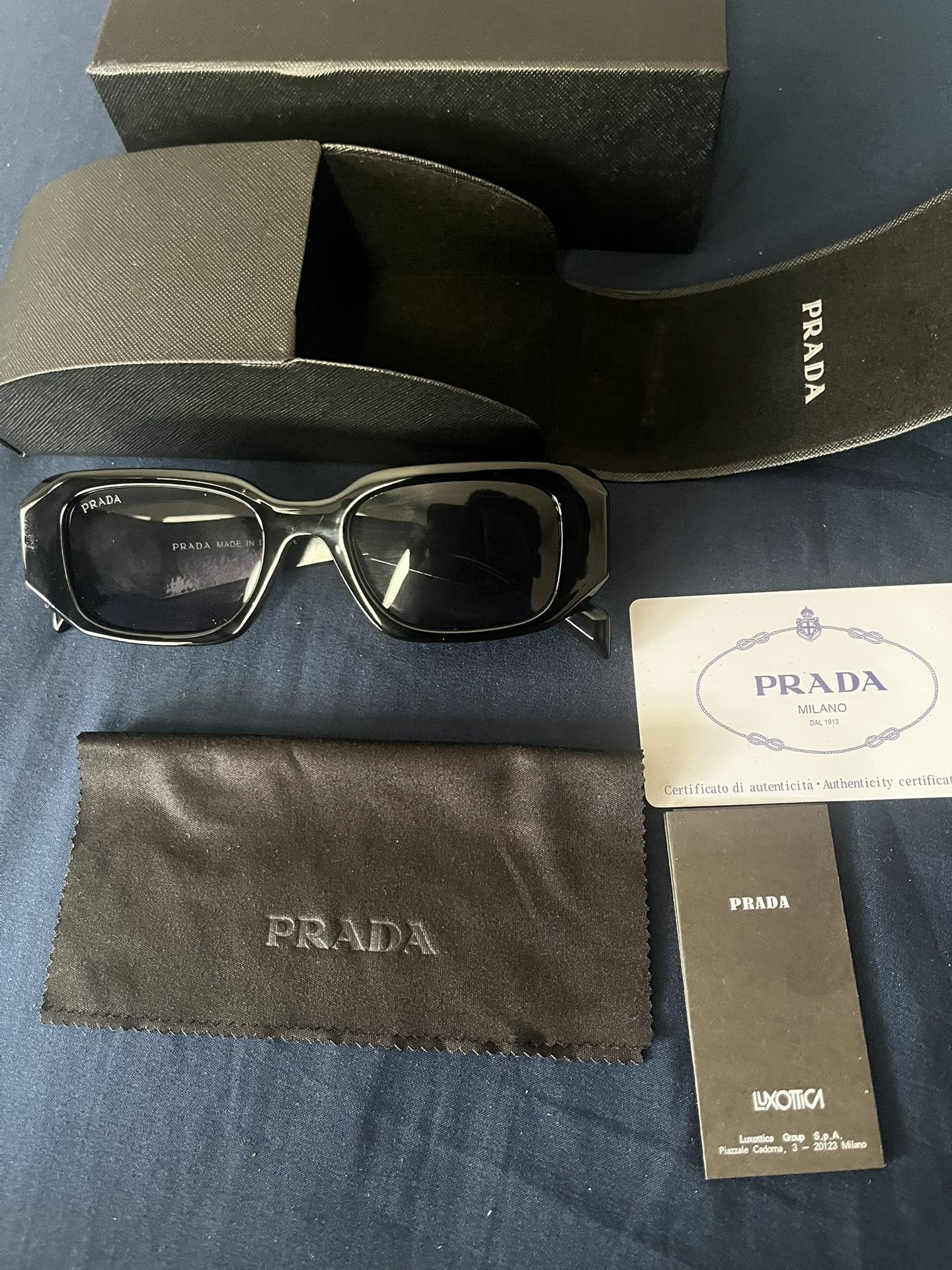 Prada Sunglasses (Real)