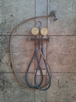 Unwieldy R-12-R-22-R-502 Refrigeration Gauges HVAC