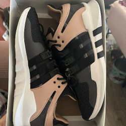 Women's Adidas Shoes