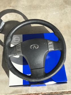 G35 Steering Wheel