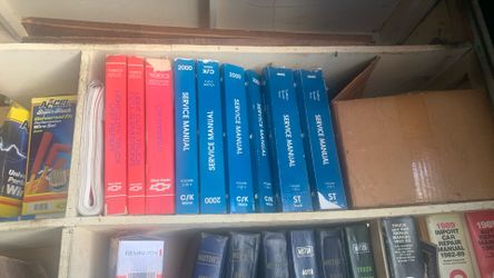 Truck service manuals