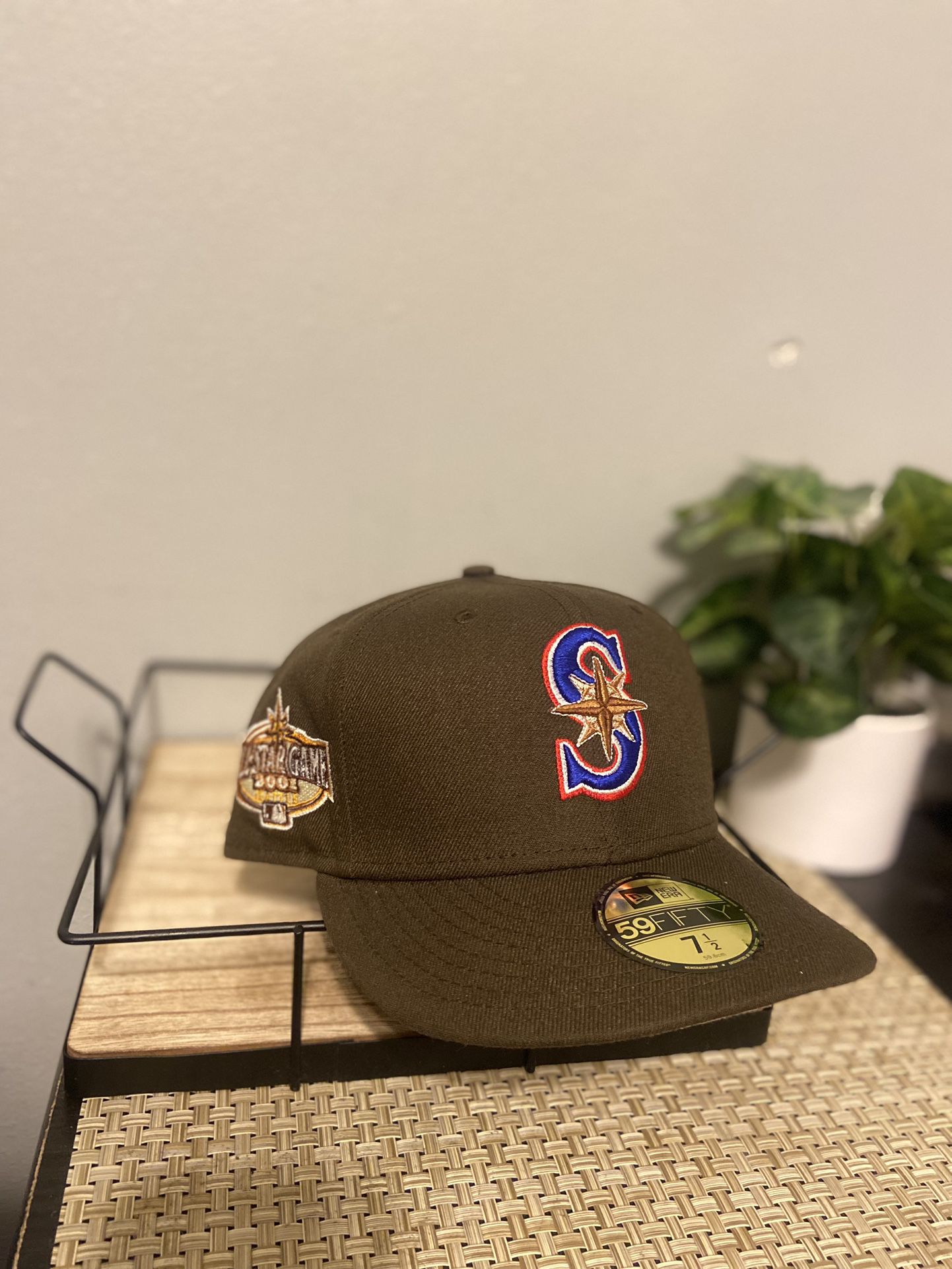 7 1/2 Seattle Mariners Snickers Fitted 
