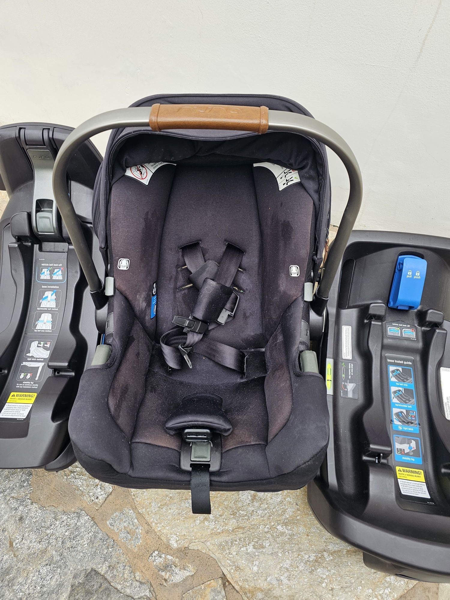 Nuna Pipa RX Infant Car seat & 2 Bases 