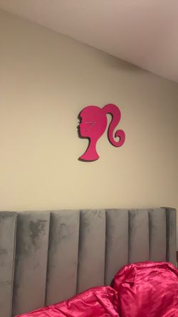 Pink Barbie clock