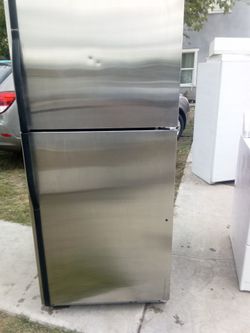 Refrigerator marka Kenmore en buen condicion y barato