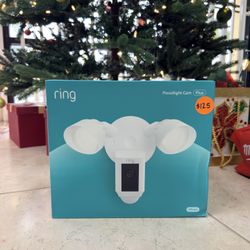 RING FLOODLIGHT CAM PLUS WIRED 