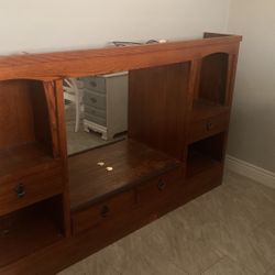 Headboard 