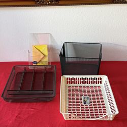 Desktop/office organizers