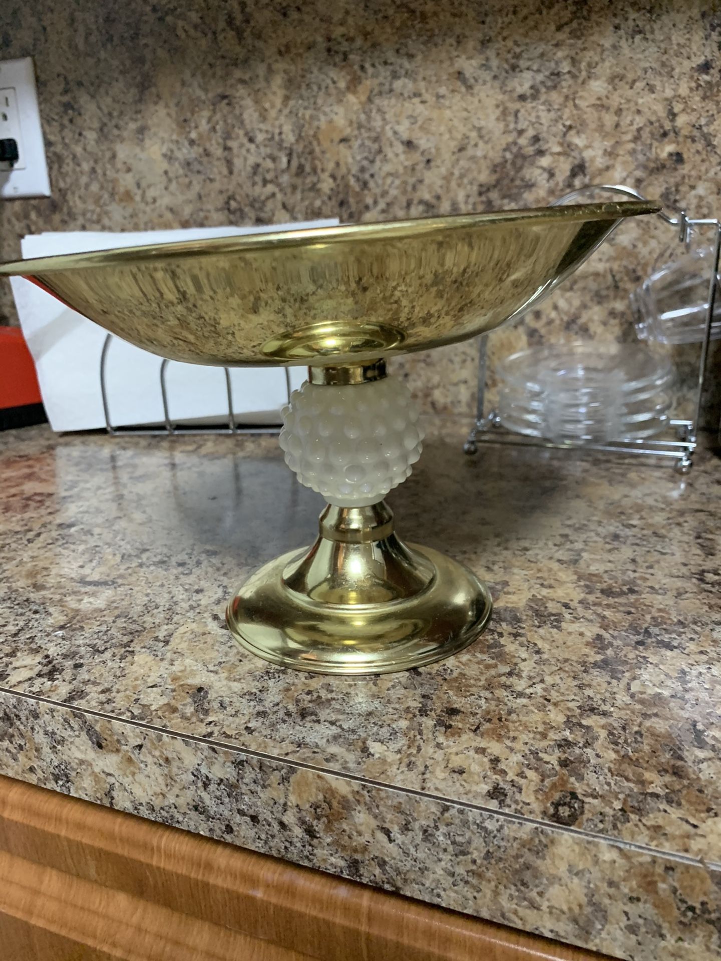 Gold centerpiece/candle holder