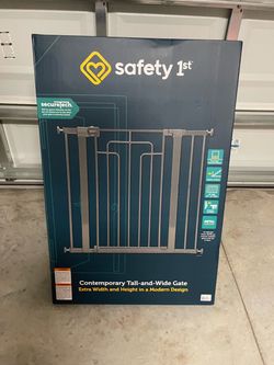 Safety 1st Tall and Wide Gate