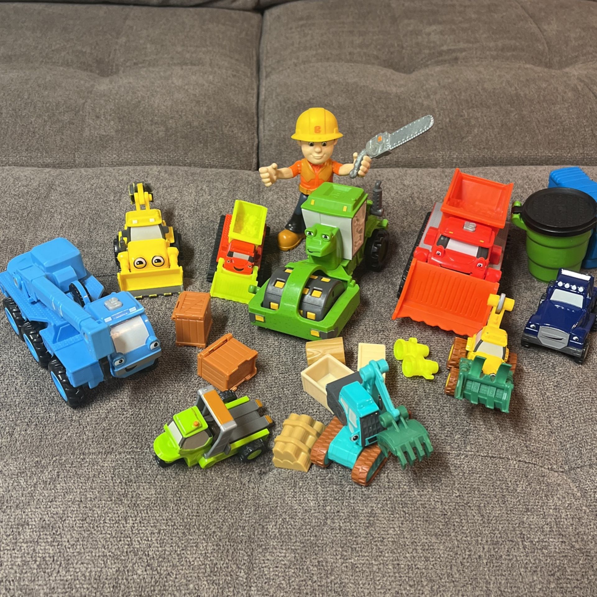 Bob The Builder Set With Bob And Vehicles