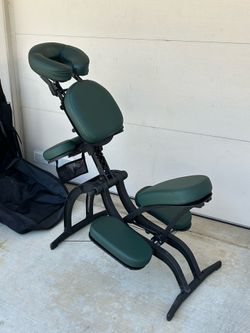 Earthlite folding massage chair