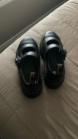 Woman Shoes