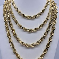 SEMI SALE 14K Solid Gold Diamond Cut Rope Chain.brand New.