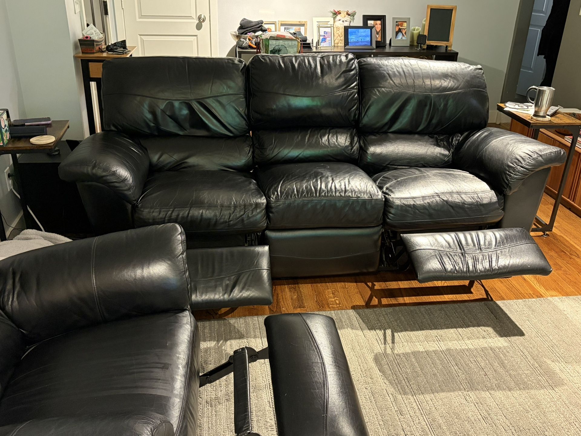 Lazy boy Leather Chair and Couch Recliner Set