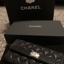 Chanel Long Wallet (Calf Skin)