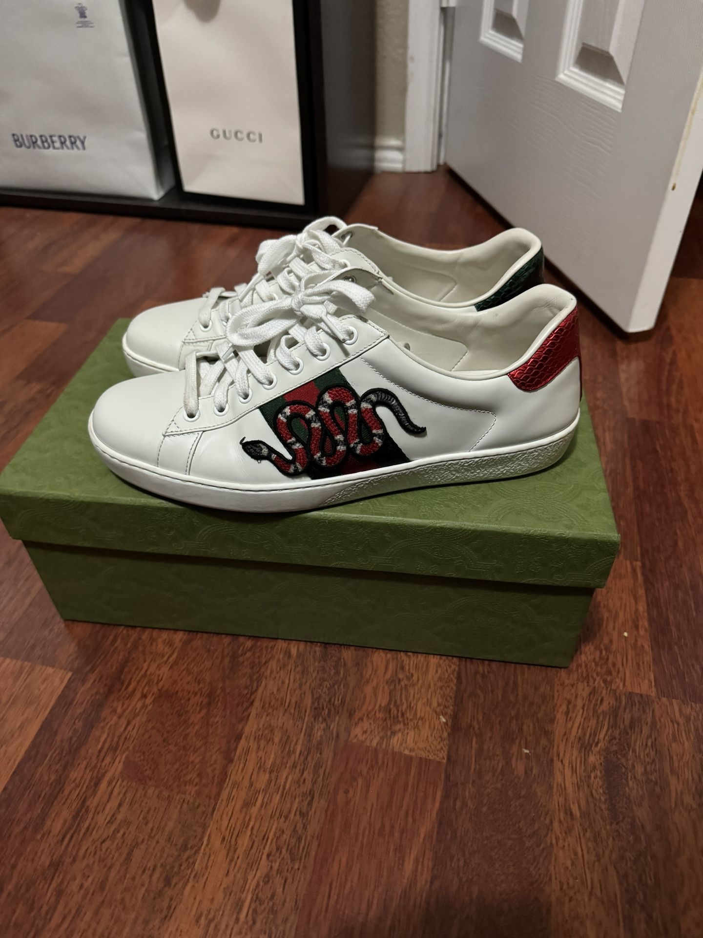 Gucci Shoes