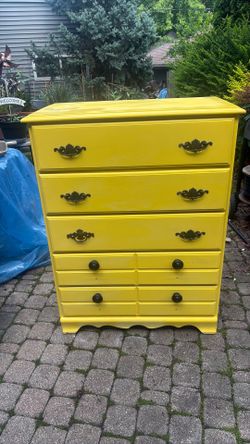 Wooden dresser 1,5”-2.7”-3.45”h