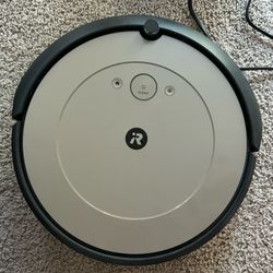 iRobot Roomba Vac Robot Vacuum (Q0120) - Easy to use, Power-Lifting Suction, Multi-Surface Cleaning, Smart Navigation Cleans in Neat Rows, Self-Chargi