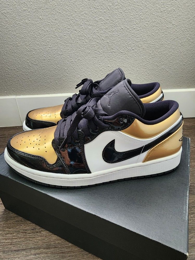 Jordan 1 Low "Gold Toe", Jordan 1, Jordan 1 Gold Toe, Jordan's, Jordan, Jordan 1 Low, Gold Toe, Gold Toes, Gold Toe 1s