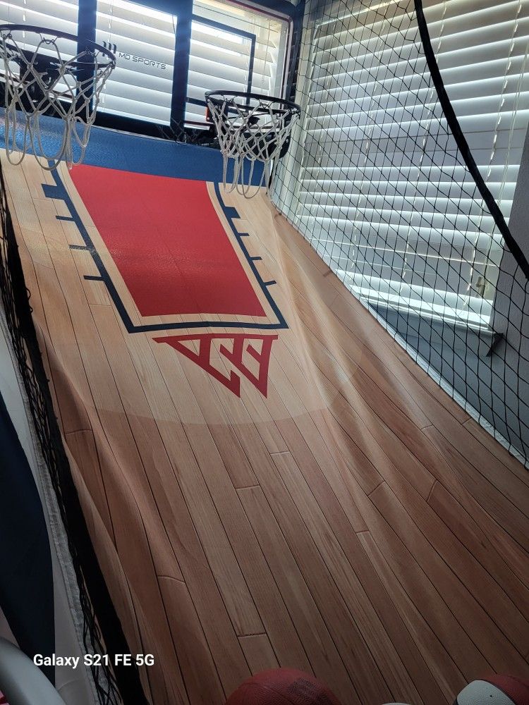 Basketball Hoop