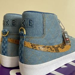Supreme Blazer