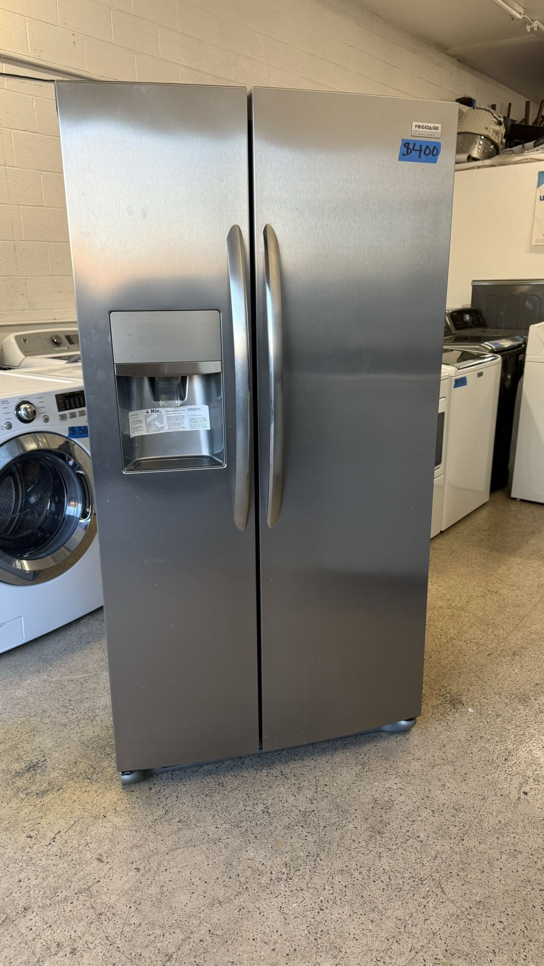 Frigidaire Refrigerator 