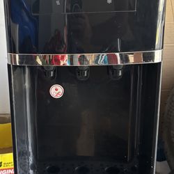Primo water dispenser
