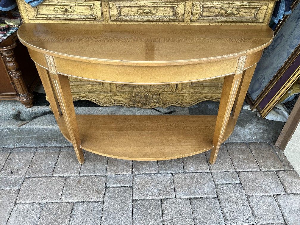 Ethan Allen Half Moon Table Stand