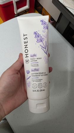 Face & body lotion HONEST, crema para cara y cuerpo