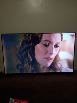 TCL Roku Smart TV with remote