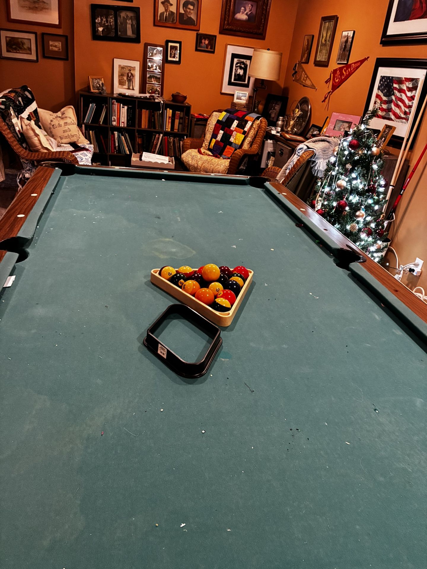 Pool Table ***FREE***Frederick Willys Pool Table
