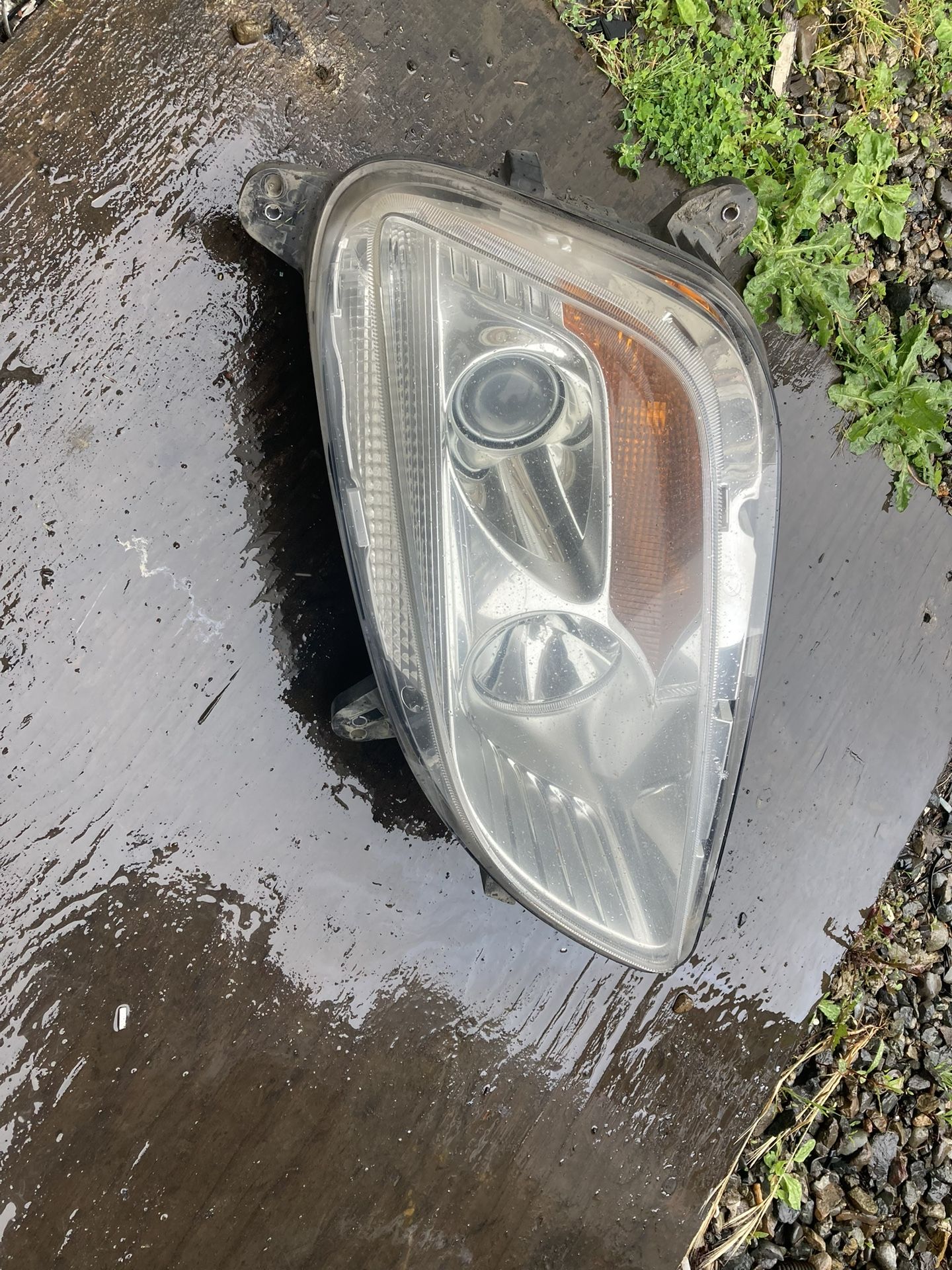 2011-2021 Peterbilt Headlight