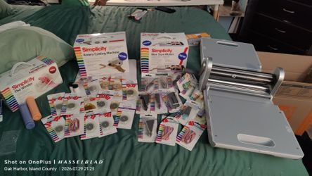 Simplicity  tape maker combo and accuquilt