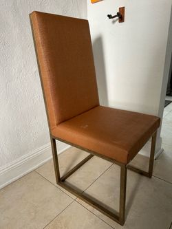 Dining table chairs