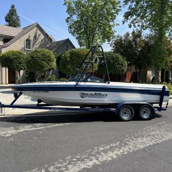 Malibu Sunsetter Ski Boat 