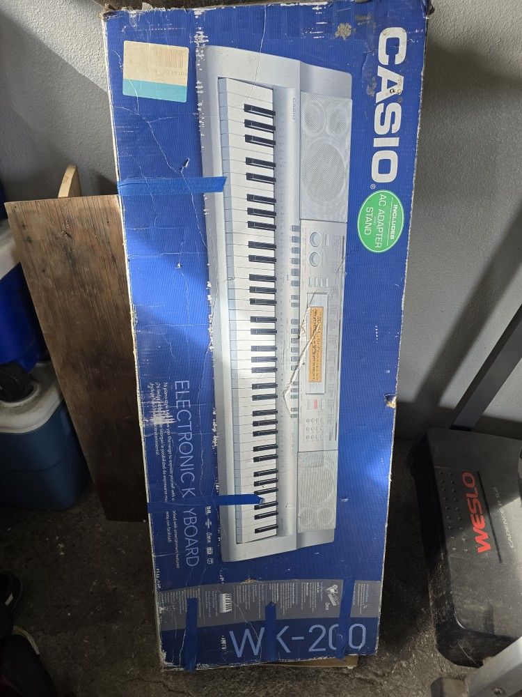 Casio ELECTRONIC KEYBOARD 