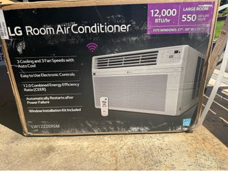 Brand New LG Air Conditioner 12,000btu With Remote And WiFi. Must Pick Up