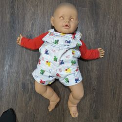 Berjusa Big Baby Doll 23 Inches 6lbs Eyes Open And Close Realistic Soft Cloth Torso And Soft Vinyl Limbs 